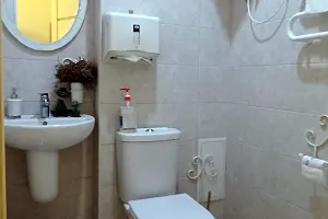 комерційна за адресою Межигірська вул., 78
