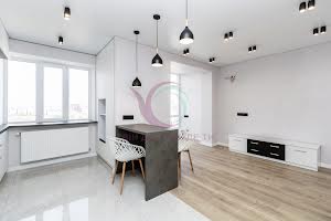 квартира за адресою Височана вул., 18