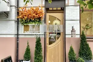 коммерческая по адресу Институтская ул., 13/4