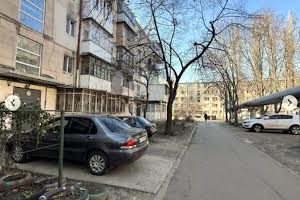 квартира за адресою Одеса, Варненська вул., 33