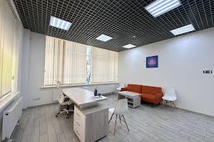 комерційна за адресою Замостянська вул. (50-річчя Перемоги), 15