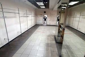 комерційна за адресою Свободи просп., 46