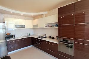 квартира за адресою Академіка Сахарова вул., 36