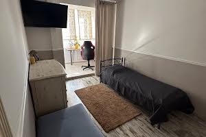 квартира по адресу Звʼязківців ул., 7