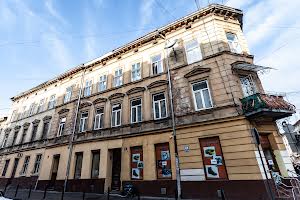 квартира за адресою Маєра Балабана, 2