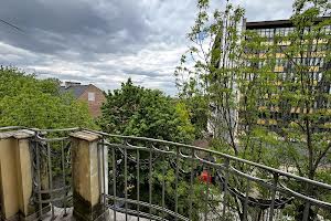 квартира за адресою Олекси Новаківського вул., 8
