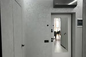 квартира за адресою Домбровського вул., 3 г