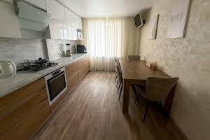 квартира за адресою Героїв просп., 3