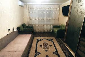квартира за адресою Лазурна вул., 6