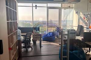 комерційна за адресою Маразліївська вул., 20