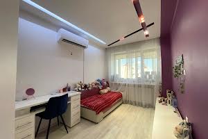 квартира за адресою Степана Бандери просп., 62