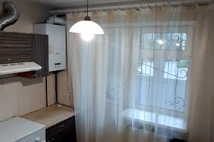 квартира за адресою Тролейбусна вул., 5