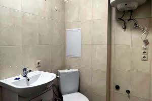 квартира по адресу Парижской Коммуны ул., 4