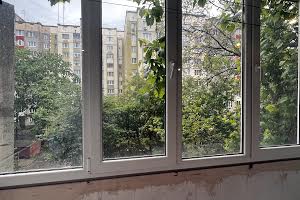 квартира за адресою Коновальця Євгена вул., 14