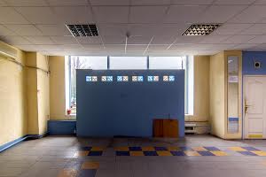 коммерческая по адресу Варненская ул., 7