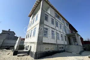коммерческая по адресу Передова ул., 3