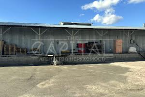 комерційна за адресою Соборна вул., 1