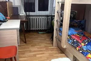 квартира за адресою Зимових Походів вул. (Молодогвардійська), 14