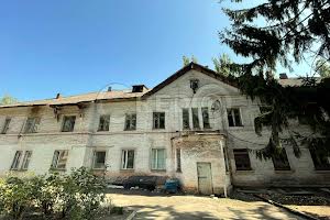 комерційна за адресою Міжпланетна вул., 6