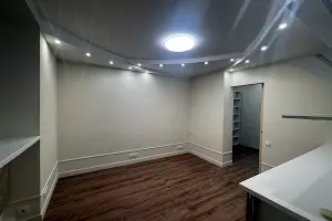 квартира за адресою Леоніда Глібова вул., 7