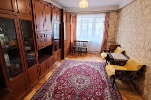квартира по адресу Полякова ул., 15