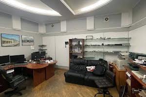 комерційна за адресою Польський узвіз, 1