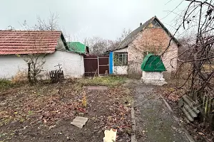 дом по адресу Центральна, 1