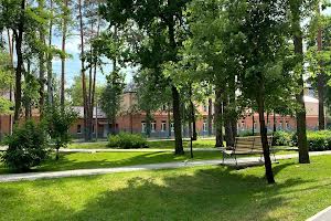 комерційна за адресою Соборна вул., 2