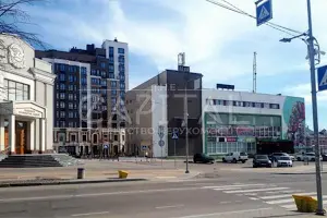 комерційна за адресою Ярослава Мудрого вул., 20