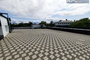 коммерческая по адресу Зоологическая ул., 5