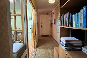 квартира за адресою П'ятницька вул., 70