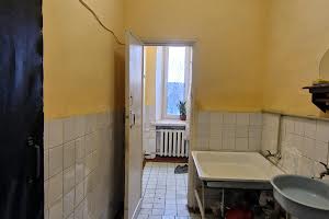 кімната за адресою Івана Мазепи, 22