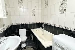 квартира за адресою Галицька вул., 203