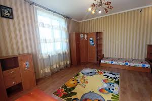 будинок за адресою Окружна вул.