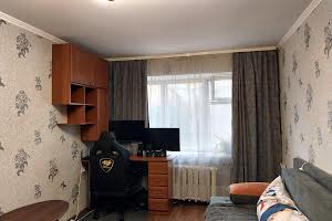квартира за адресою Черемушки вул. (Карла Маркса), 67а