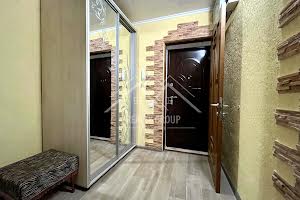 квартира за адресою Кропивницького вул., 95