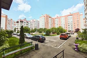 квартира по адресу Анатолия Бортняка ул., 2