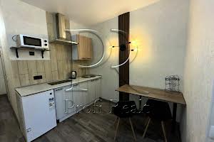 квартира за адресою Польова вул., 73