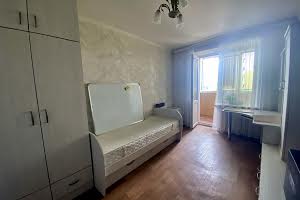квартира за адресою Космонавтів вул., 142