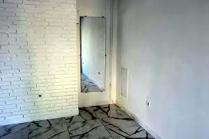 комерційна за адресою Івана Франка, 10