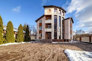 комерційна за адресою Польова вул., 61