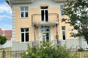 будинок за адресою Райдужна