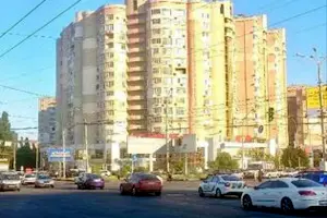квартира по адресу Небесной Сотни просп. (Маршала Жукова), 3А/1