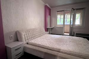 квартира за адресою Героїв Майдану вул. (Червоноармійська), 107
