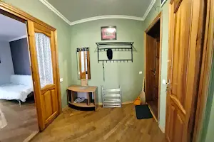 квартира за адресою Хмельницького, 9