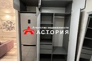 квартира за адресою Чарівна вул., 46