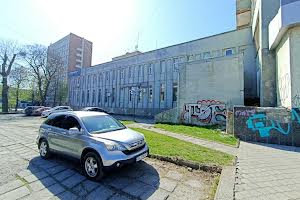 комерційна за адресою Героїв Майдану вул. (Театральна), 10