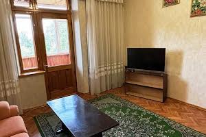 квартира за адресою Дмитра Яворницького просп. (Карла Маркса), 90