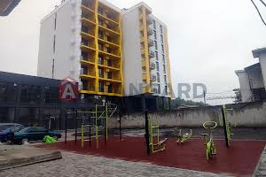 квартира за адресою Майданна вул., 4