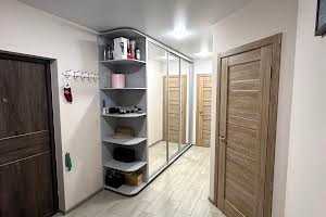 квартира за адресою Співдружності вул., 1